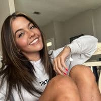 TikTok Account - ash_lay