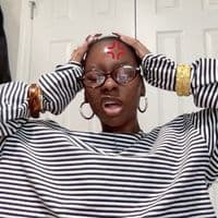 TikTok Account - why.saurai