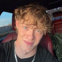 TikTok Account - kissmeonthelipsand