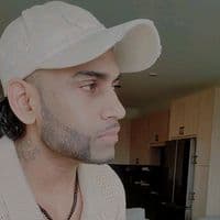 TikTok Account - selflove_speaker