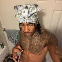 TikTok Account - _famousdebo38