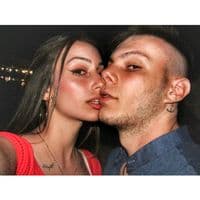 TikTok Account - pirikompilia