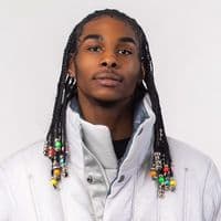 TikTok Account - curlyhead.ceejay