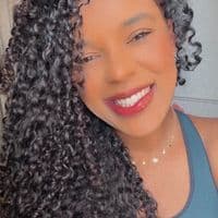 TikTok Account - eu.thaisfernandes