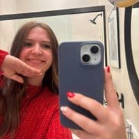 TikTok Account - vlogs.by.ally1