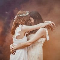 TikTok Account - caitlinandleahh