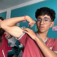 TikTok Account - 1ro_b.g.u0