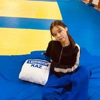 TikTok Account - dram_tri