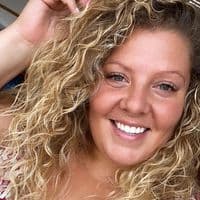 TikTok Account - kacyrondeau