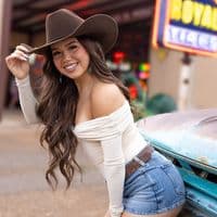 TikTok Account - nnnnylsoj