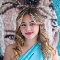 TikTok Account - girlwhoeatsart