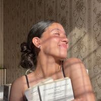 TikTok Account - by_booksworld