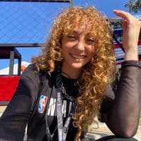 TikTok Account - thaynamoelas