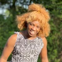 TikTok Account - yashpopy.busy.life