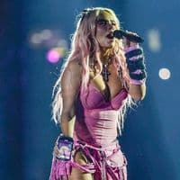 TikTok Account - lely.lyrics