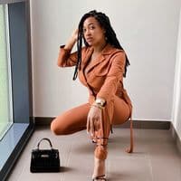 TikTok Account - helenastarama1