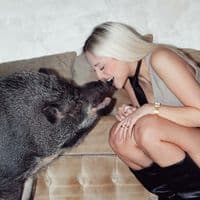 TikTok Account - larisalazicc