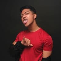 TikTok Account - dennis_tayag