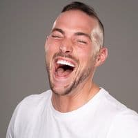 TikTok Account - troyjrobertson