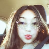 TikTok Account - gizelleisbff12