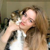 TikTok Account - knb7e9h5m5