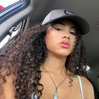 TikTok Account - lauatencia19