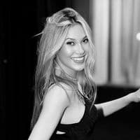 TikTok Account - eileen_gu