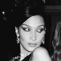 TikTok Account - wifehadid