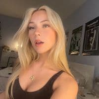 TikTok Account - avahammonddd