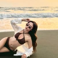 TikTok Account - itsadhara.re