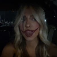 TikTok Account - oaklee.vansweden