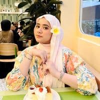 TikTok Account - syarifahkhairatunnisa