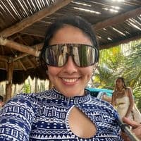 TikTok Account - ariannatroya_