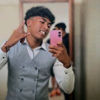 TikTok Account - dadane_andrianina