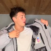 TikTok Account - unkownshoppingman
