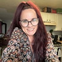 TikTok Account - dancingladycyndi