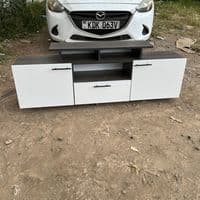 TikTok Account - bomax.modern.furniture