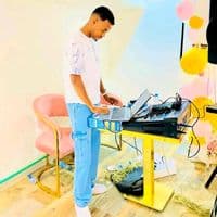 TikTok Account - djmo247team