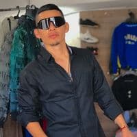 TikTok Account - yefersonmorayela