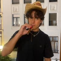 TikTok Account - izayuhh