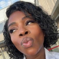 TikTok Account - nadiinesgallery