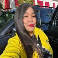 TikTok Account - veevee_xo