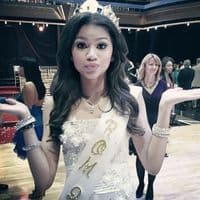 TikTok Account - .un1versalz