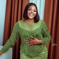 TikTok Account - queen_selorm