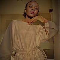 TikTok Account - yvettekapepe