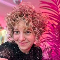 TikTok Account - makegoodchoicesshop