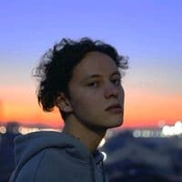 TikTok Account - sharl.ot0