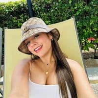 TikTok Account - leonellamaireth