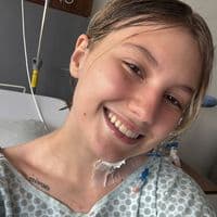 TikTok Account - isabelveloso_secundaria