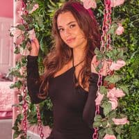 TikTok Account - juliaxsummerx